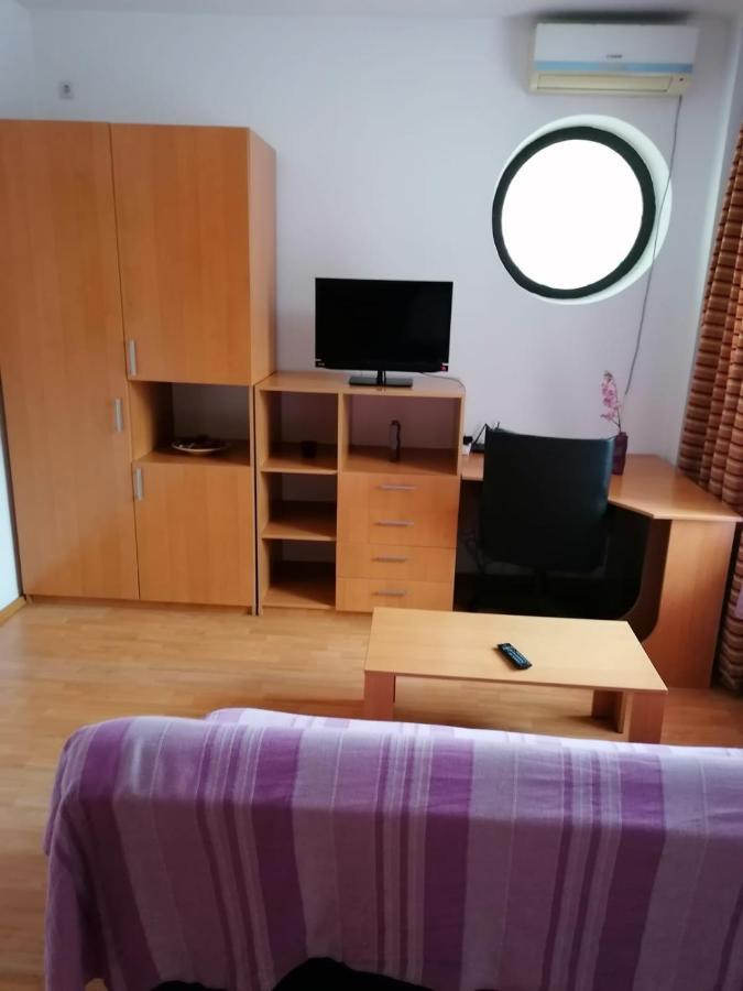 Villa Edera Residence - Gazda Profesionista 布加勒斯特 外观 照片